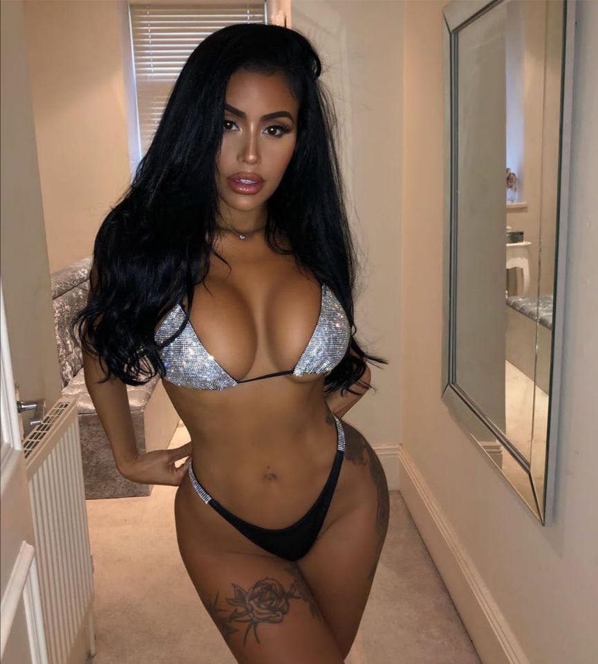 Solid Color Diamond-studded Bikini Split Swimsuit - Image 5