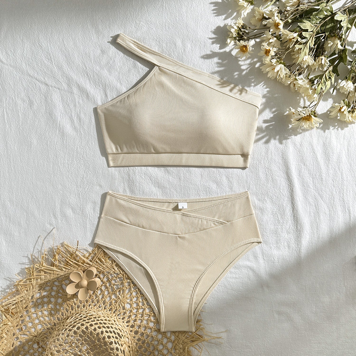 One-shoulder Split Sunken Stripe High Waist Swimsuit - Image 4